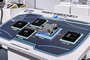 还得看你！里夫斯半场6中4贡献12分3板3助 湖人其余替补共得3分